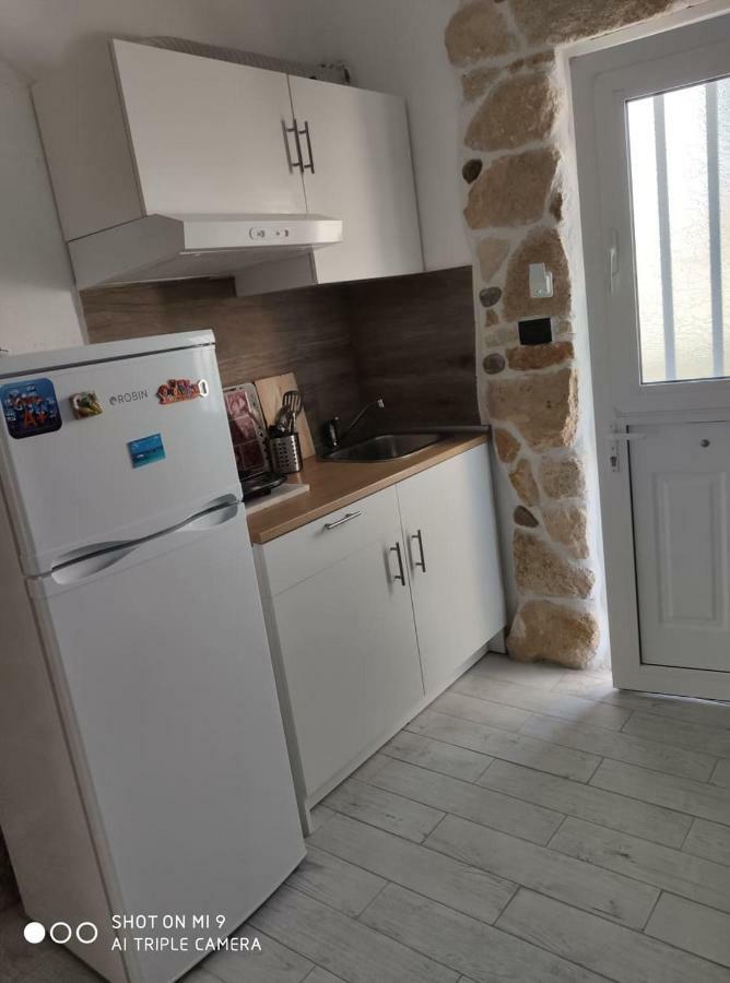 Malvina Rooms Kallithea  외부 사진